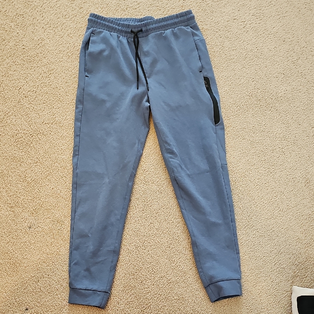 Old Navy Men's Dynamic Fleece Active Joggers Blue. Size: Small